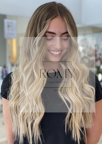Romy Cabeleireiro